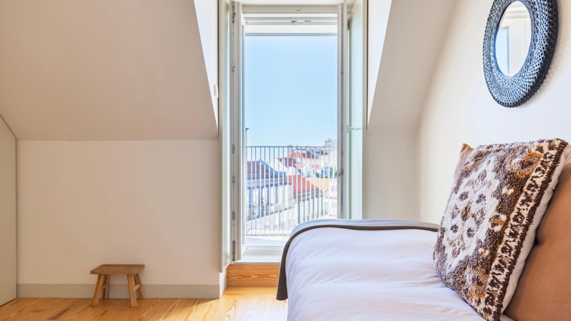 Apartment Elegant In Graca By Lovelystay *