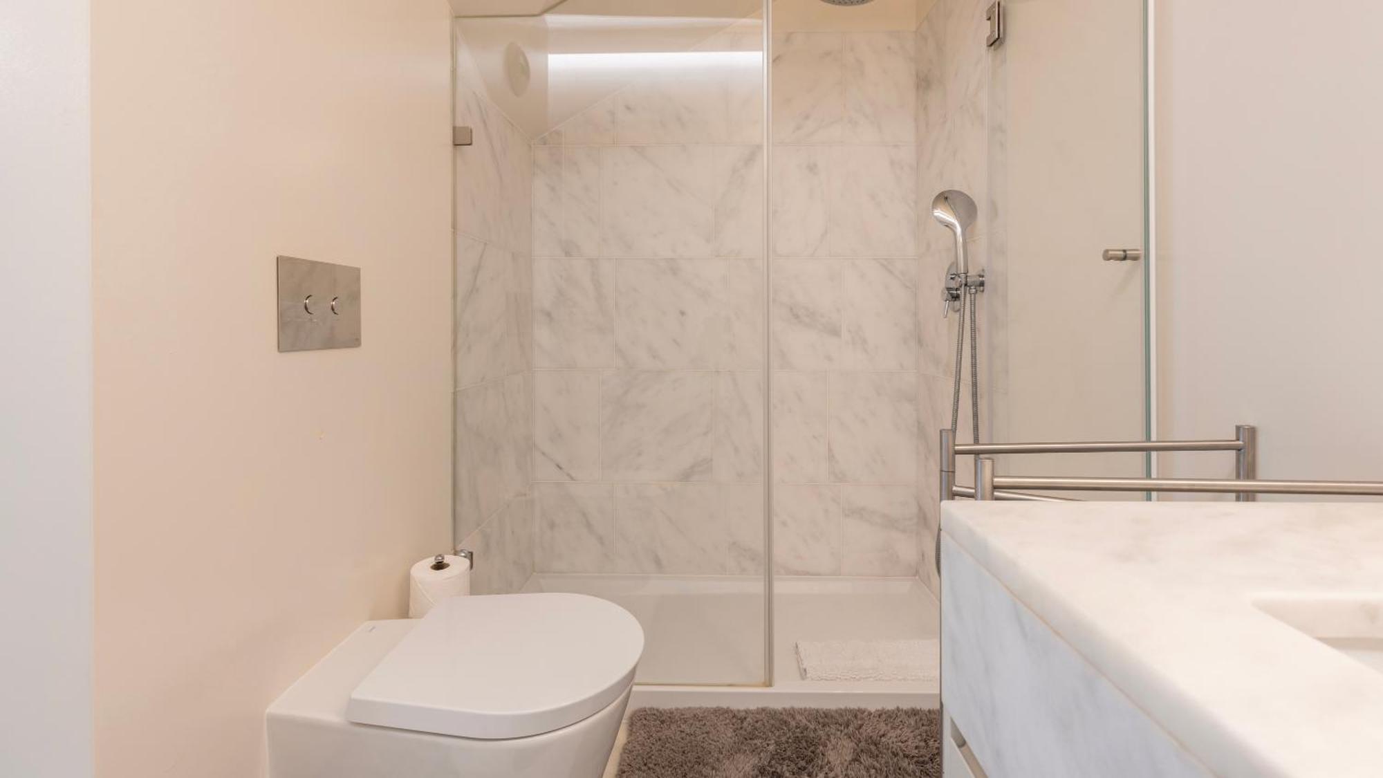 Elegant In Graca By Lovelystay Apartment